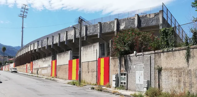 Esterno del D’Alcontres–Barone visto da sud, archivio maggio 2024